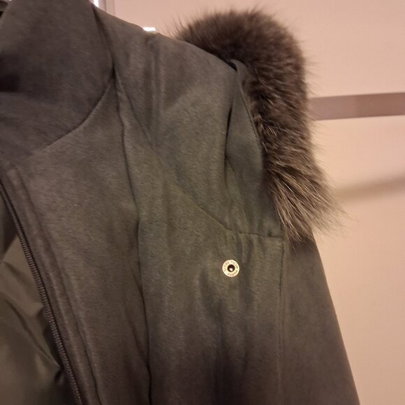 Preowned Utex Design Olive Green Warm Long Coat with Hood Windproof Outerwear - Picture 10 of 16